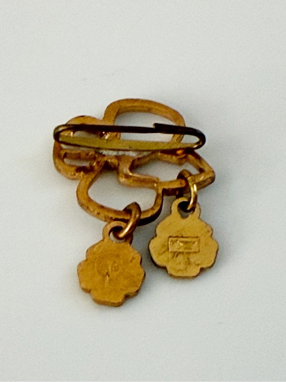 Vintage Girls Scouts Brownie Gold Tone Dangle Pin Brooch - Picture 3 of 6